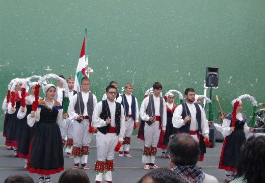Oinkari Basque Dancers _10_