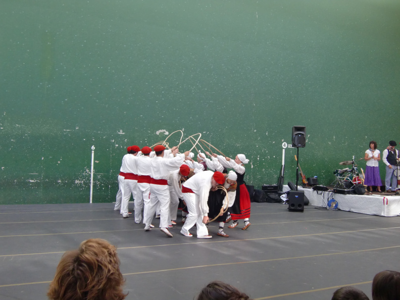 Oinkari Basque Dancers _6_