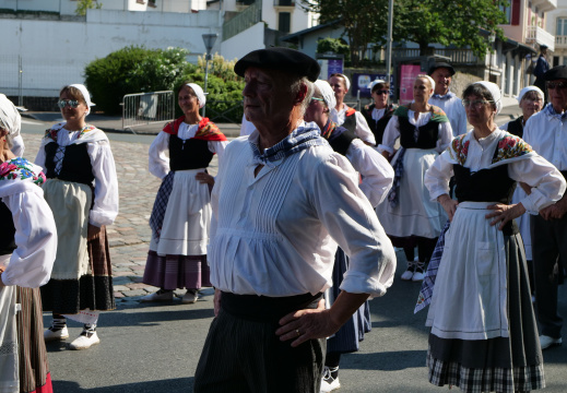 P1533534
