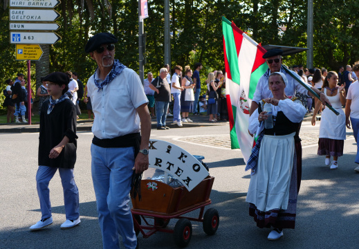 P1533688